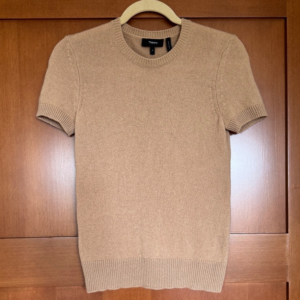 Theory Cashmere Short-Sleeve Top, Camel, Petite
